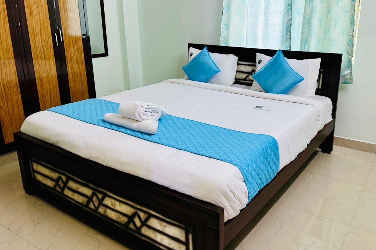 Truelife - Family Suites - Ps4 Veg Restaurant, On Way To Balaji Temple - 2Bhk Ac Apartments - Coffee Tea Milk - Super Fast Wifi, Kitchen, Smart Tv, Parking - Easy Access To Airport, Railway Station And To All Temples - Top Service With Lots Of Love 蒂鲁帕蒂 外观 照片